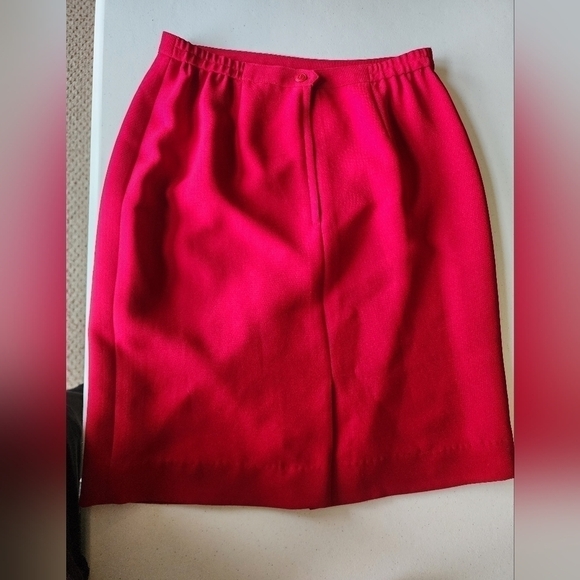 Vintage Kasper & Company ASL Red women's Skirt Size 10. - Picture 2 of 7